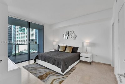 Comprar apartamento no Brickell City Centre Rise 910