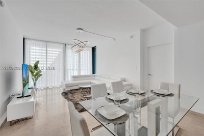 Comprar apartamento no Brickell City Centre Rise 910
