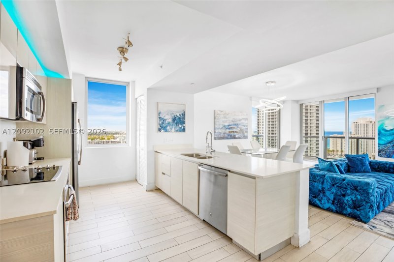 Property photo # 9