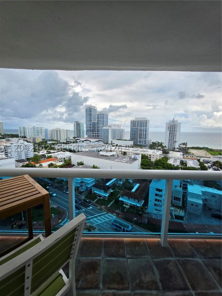 Condo for sale at Aquasol TSR