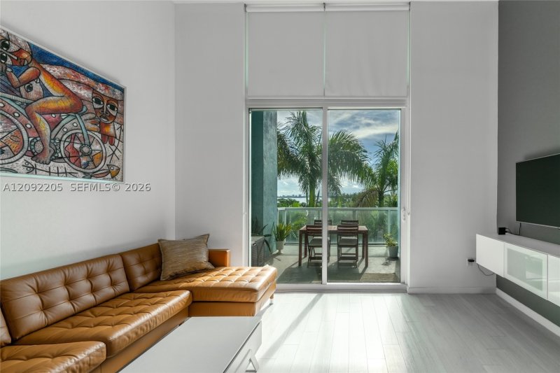 Property photo # 4