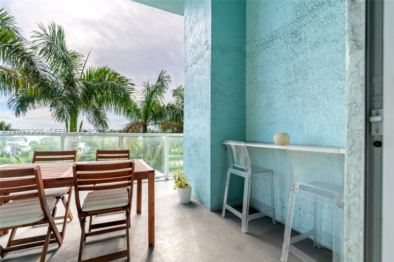 Property photo # 9