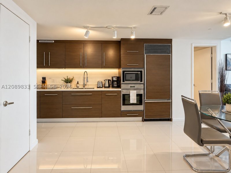 Comprar apartamento en Icon Brickell Viceroy 1611