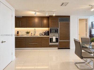 Comprar apartamento en Icon Brickell Viceroy 1611