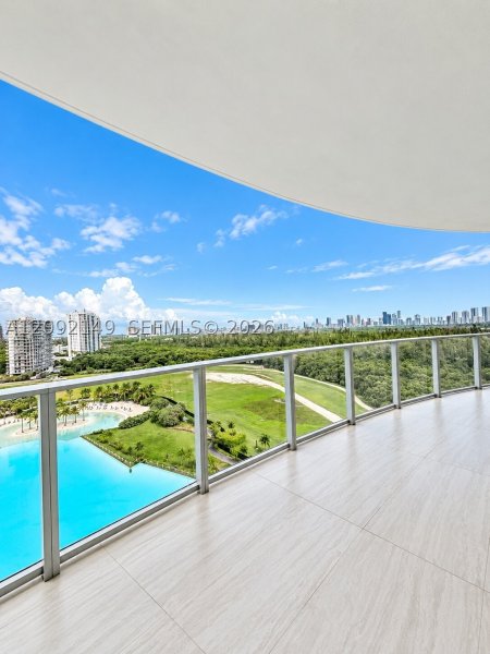 Comprar apartamento no One Park Tower by Turnberry 1111
