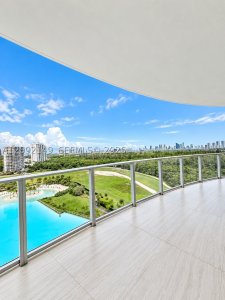 Comprar apartamento no One Park Tower by Turnberry 1111