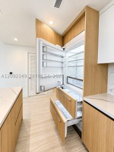 Comprar apartamento no One Park Tower by Turnberry 1111