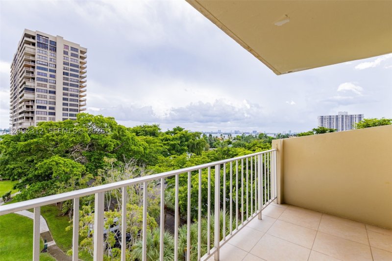 Condo for sale at Apeiron at the Jockey Club 6B