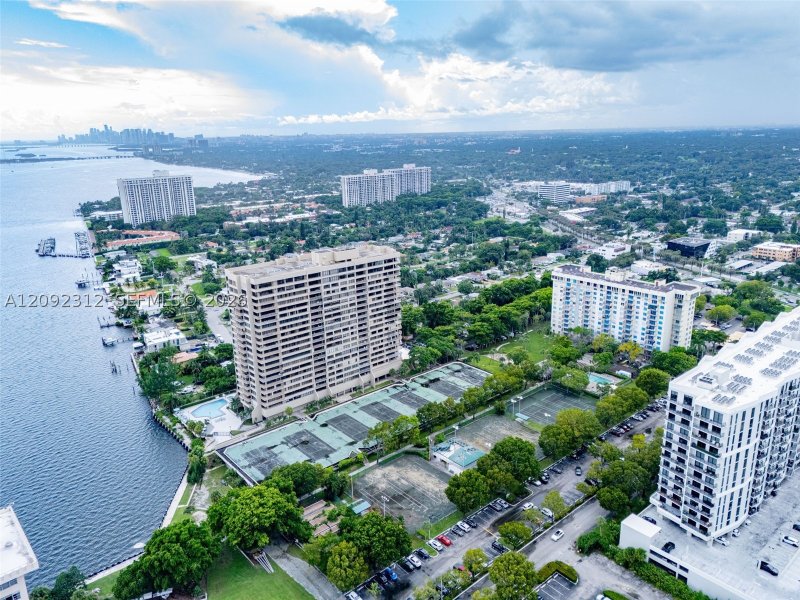 Condo for sale at Apeiron at the Jockey Club 6B