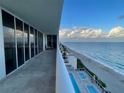 Beach Club Two Apt #1202