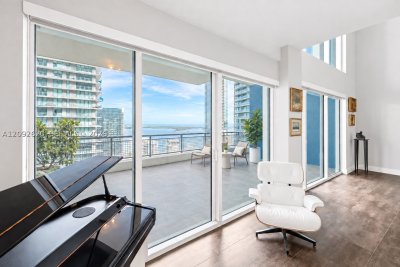 Infinity on Brickell Apt #4002