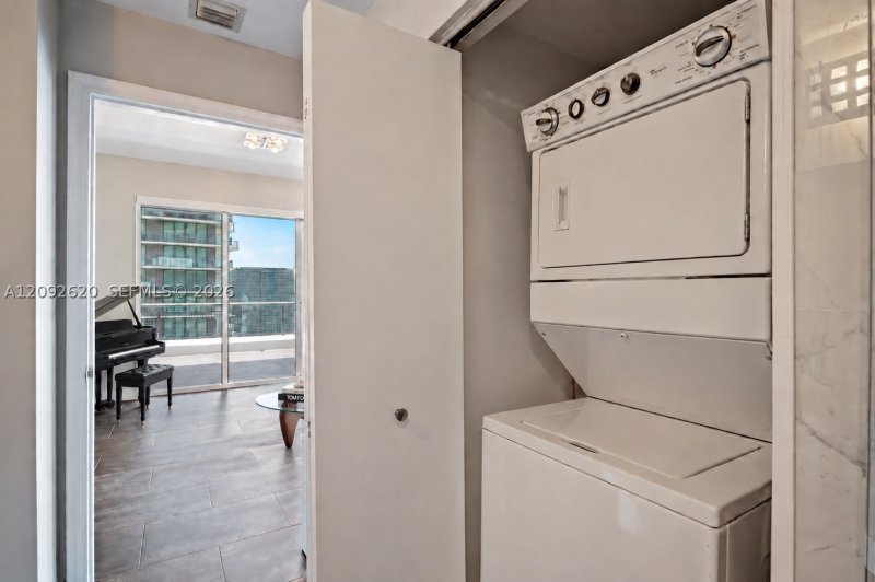 Comprar apartamento no Infinity on Brickell 4002