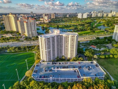 Aluguel de apartamento no Parc Central South 1816