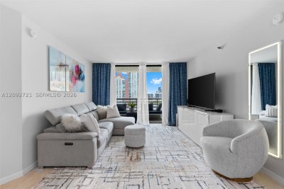 Aluguel de apartamento no Parc Central South 1816