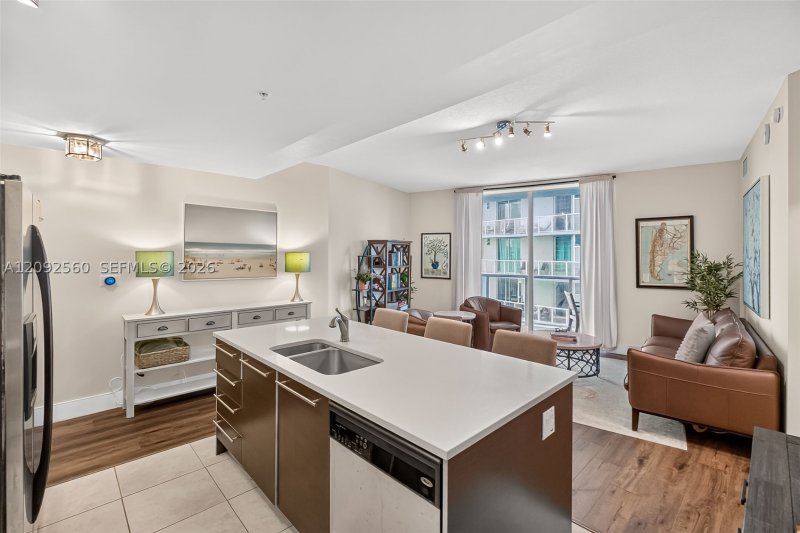 Condo for sale at Quantum 2717
