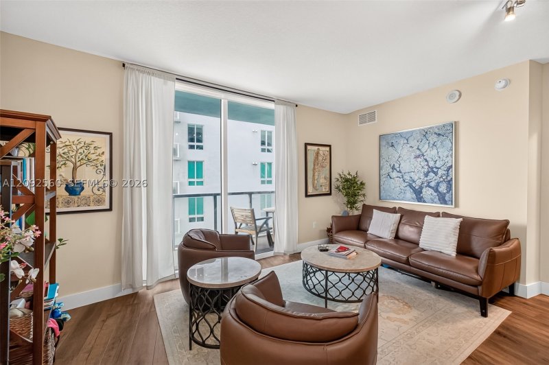 Condo for sale at Quantum 2717