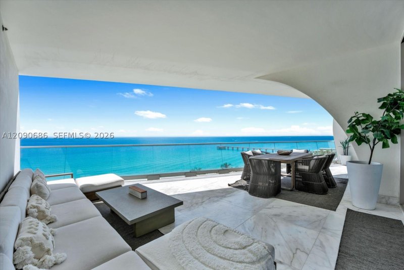 Comprar apartamento en Jade Signature 803
