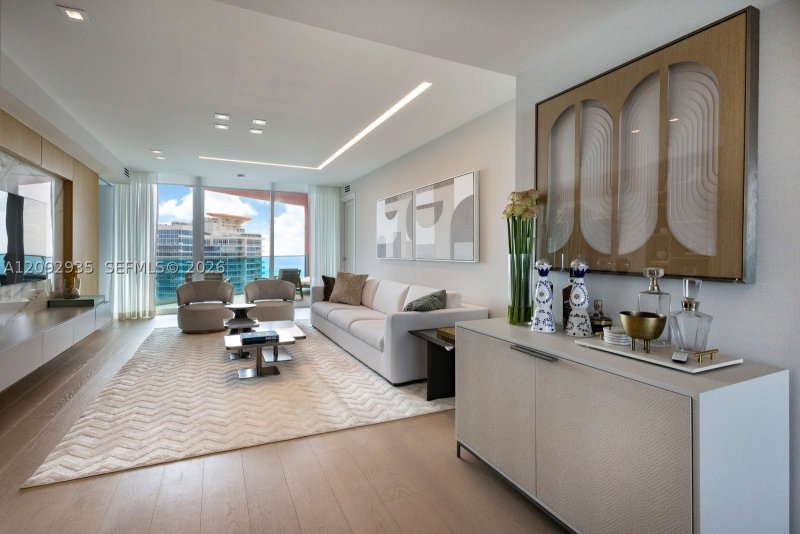 Condo for sale at Portofino Tower 4206