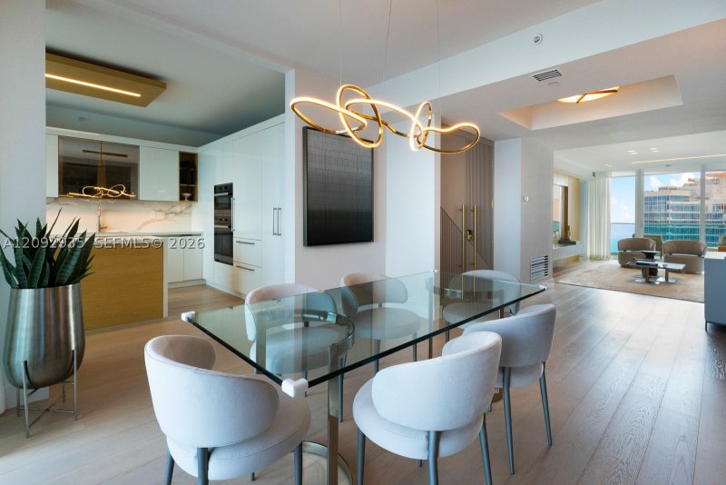 Condo for sale at Portofino Tower 4206