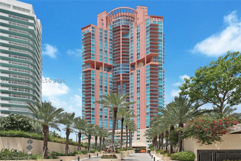 Condo for sale at Portofino Tower 4206