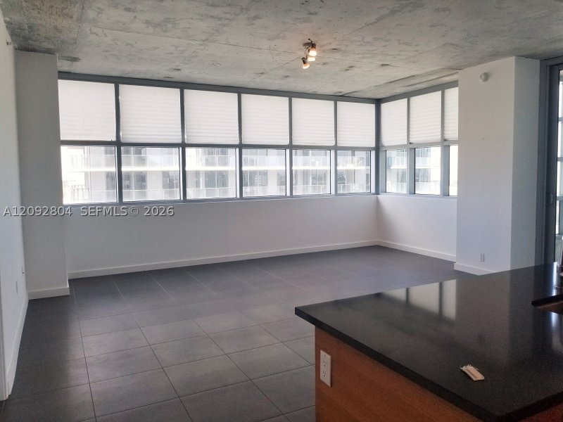 Apartment for rent at Midtown Miami 4 H1515