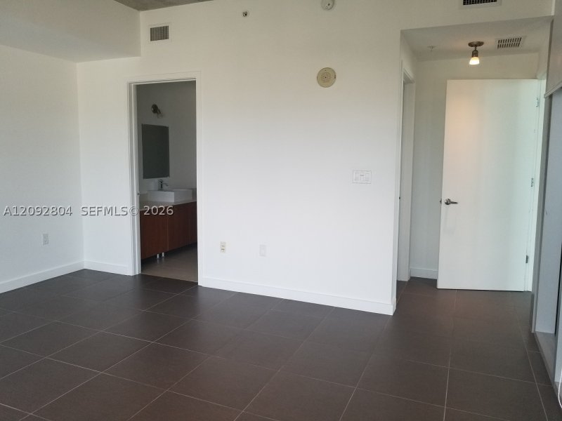 Apartment for rent at Midtown Miami 4 H1515
