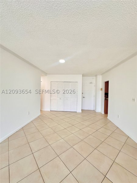 Apartment for rent at Arlen House 701