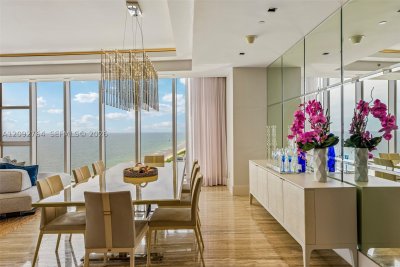 Comprar apartamento no St Regis Bal Harbour South 2601