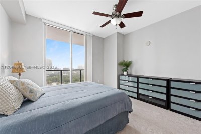 Aluguel de apartamento no Axis on Brickell South Tower 2503-S