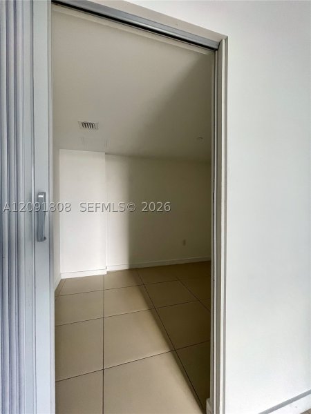 Comprar apartamento en MyBrickell Condo 1101