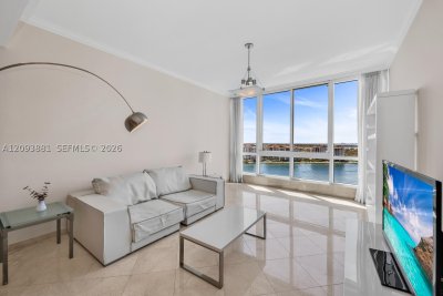 Aluguel de apartamento no Continuum I South 1703