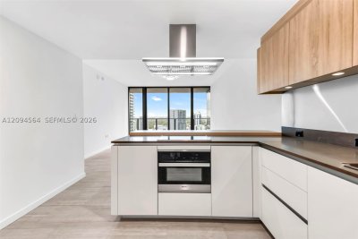 Comprar apartamento no Brickell Flatiron 2304