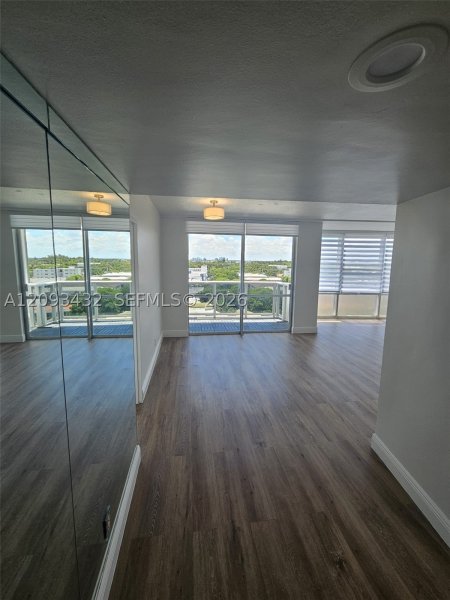 Condo for sale at King Cole 721