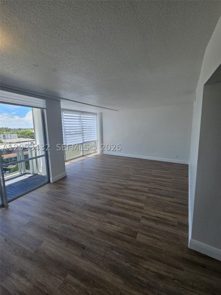 Condo for sale at King Cole 721