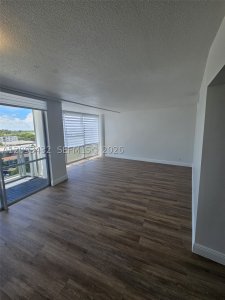 Comprar apartamento en King Cole 721