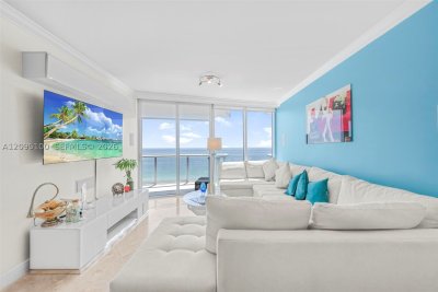 Jade Beach Apt #1403