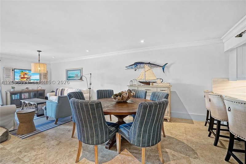 Property photo # 6