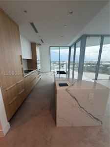 One Park Tower by Turnberry Apt #2911