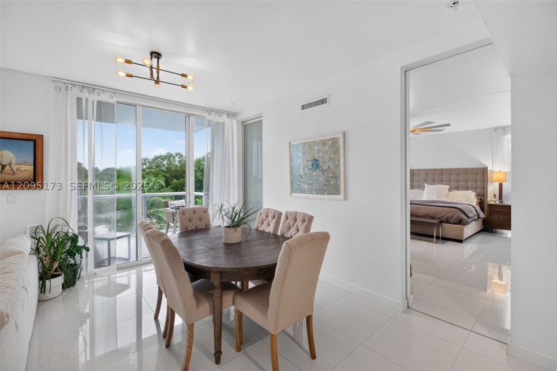 Apartment for rent at Ios on the Bay 412