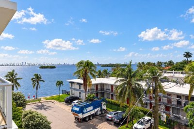 Aluguel de apartamento no Ios on the Bay 412