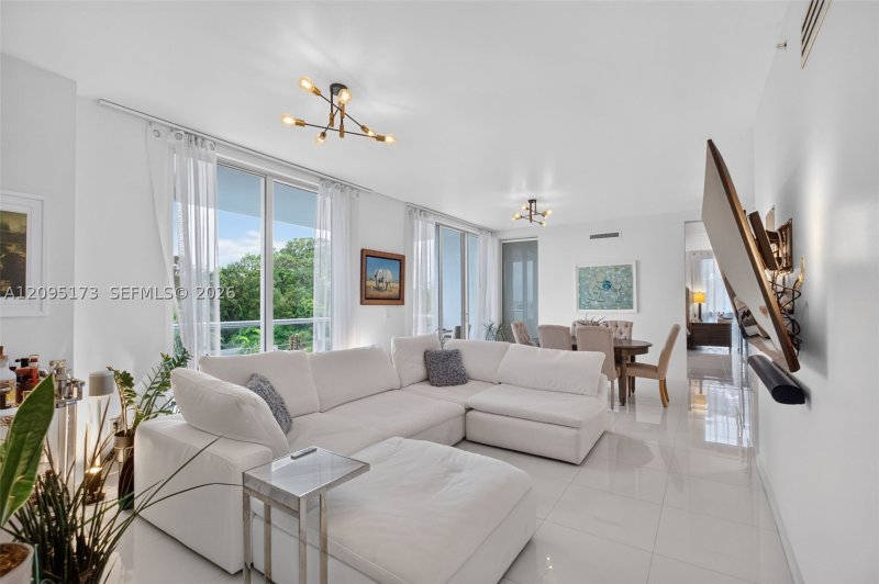 Apartment for rent at Ios on the Bay 412