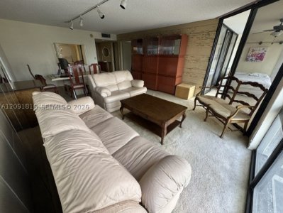 Aluguel de apartamento no Brickell Place B1010