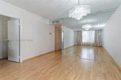 Aluguel de apartamento no Olympus Towers 420