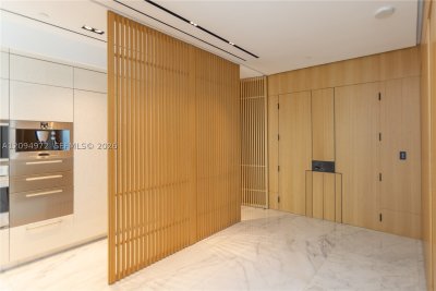 Comprar apartamento en Chateau Beach Residences 1602