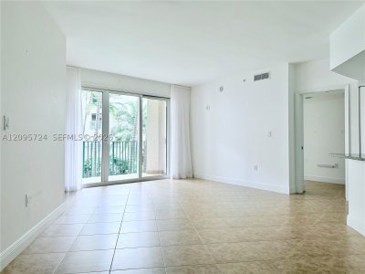 Comprar apartamento en Turnberry Village South 216