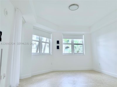 Comprar apartamento en Turnberry Village South 216