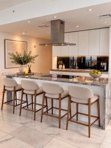 Comprar apartamento no Missoni Baia 4101