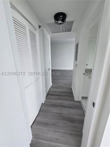 Aluguel de apartamento no The Plaza Tower I 3300