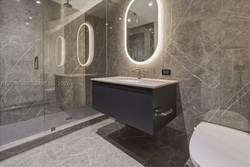 Comprar apartamento no E11EVEN Hotel & Residences 3505