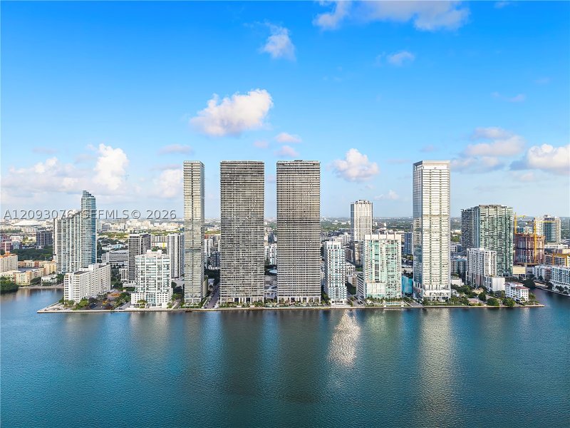 Comprar apartamento no Aria Reserve Miami 2201